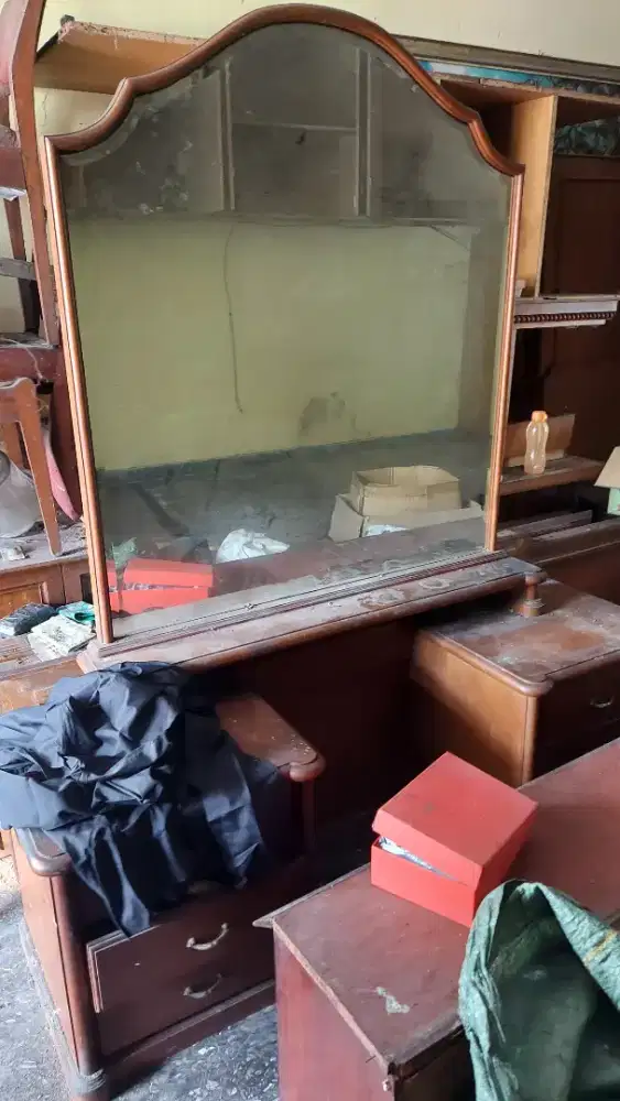 Meja rias antik kayu jati asli