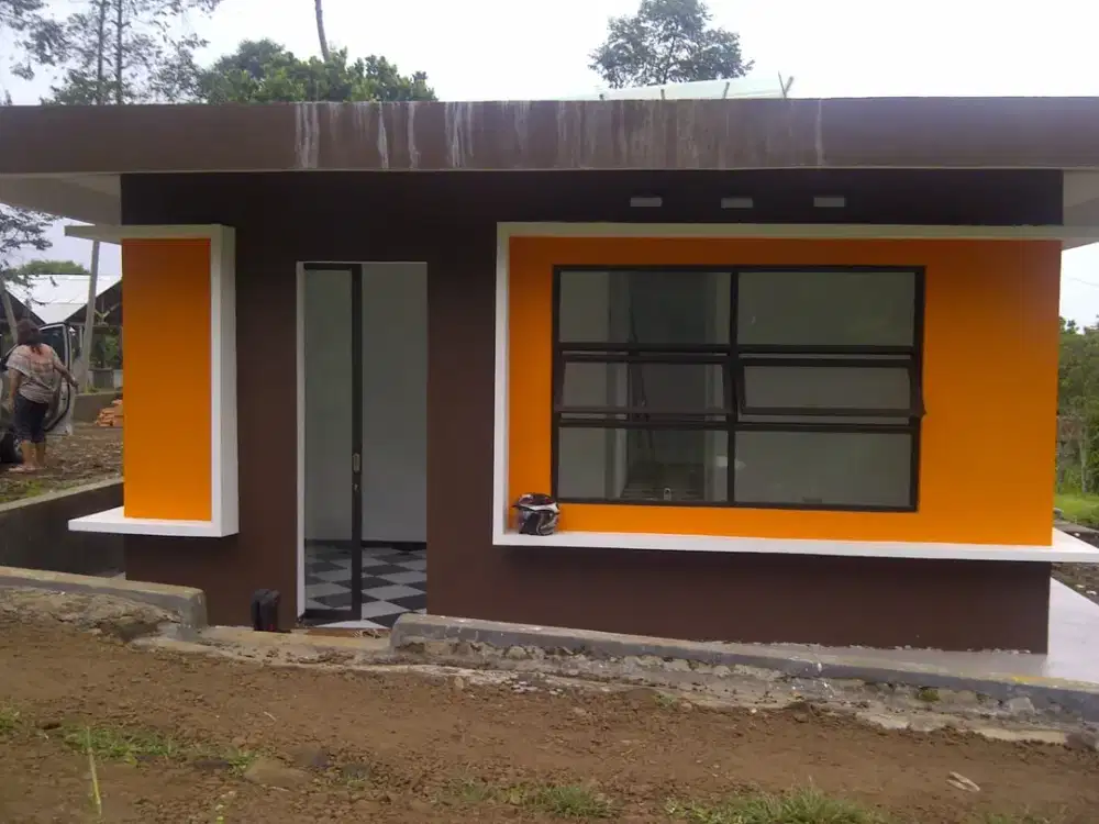 Rumah Usaha Ruko Kantor Murah di Tanjung Sari Mainroad Sumedang