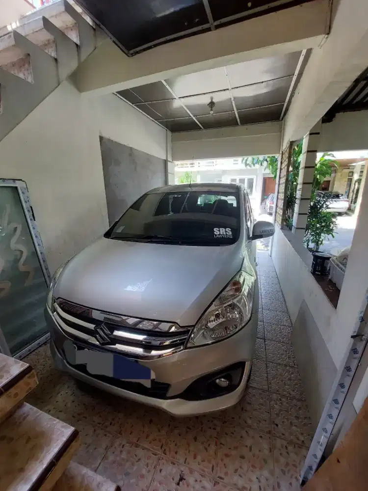 Ertiga Mulus Simpanan NO ABAL-ABAL