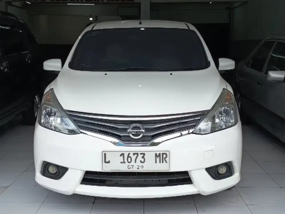 [KM 86rb'an] Nissan Grand Livina SV Manual Putih Surabaya