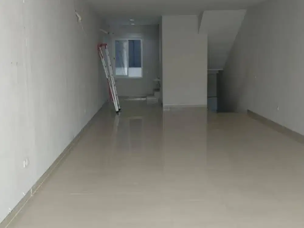 Ruko 3 Lantai Lokasi Strategis dan Ramai di Raya Pucang Anom, SBY