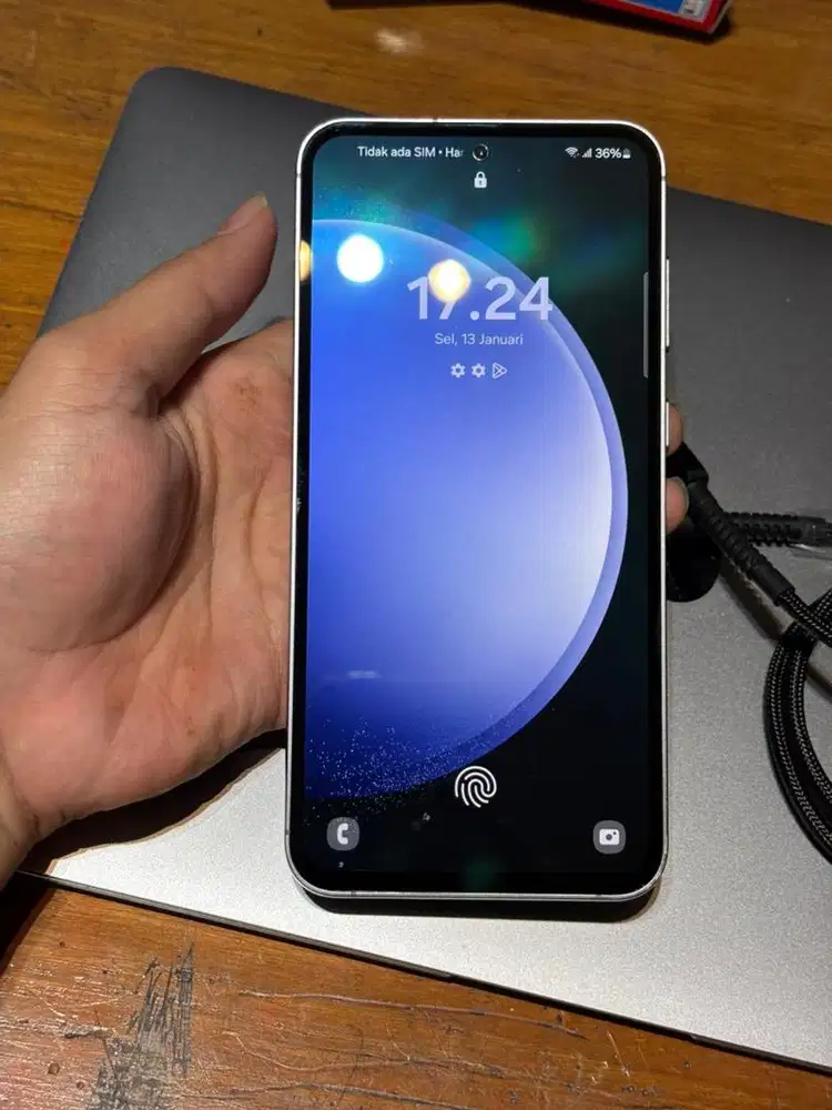 Samsung s23 fe 8/256 hp&cas