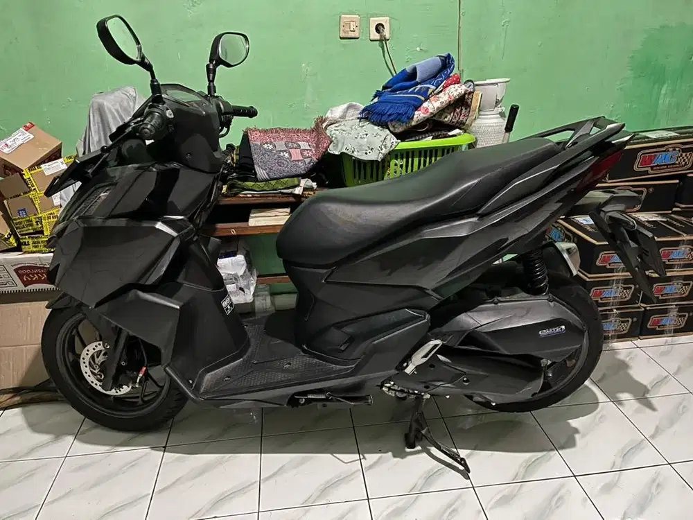 HONDA VARIO 160 NON ABS LENGKAP PAJAK OFF