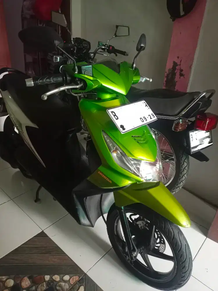 Honda beat karbu tahun 2012
