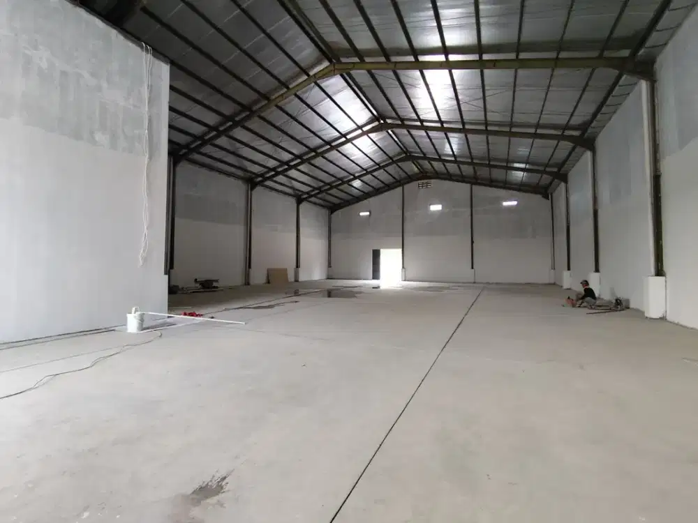 DI SEWA MURAH !  gudang siap pakai besar murah di Tigaraksa tangerang