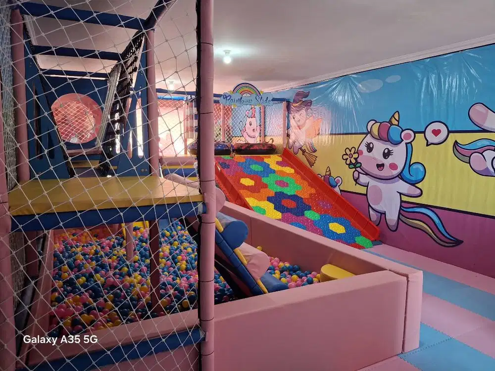 mainan anak playground indoor mandi bola rainbow slide termurah promo
