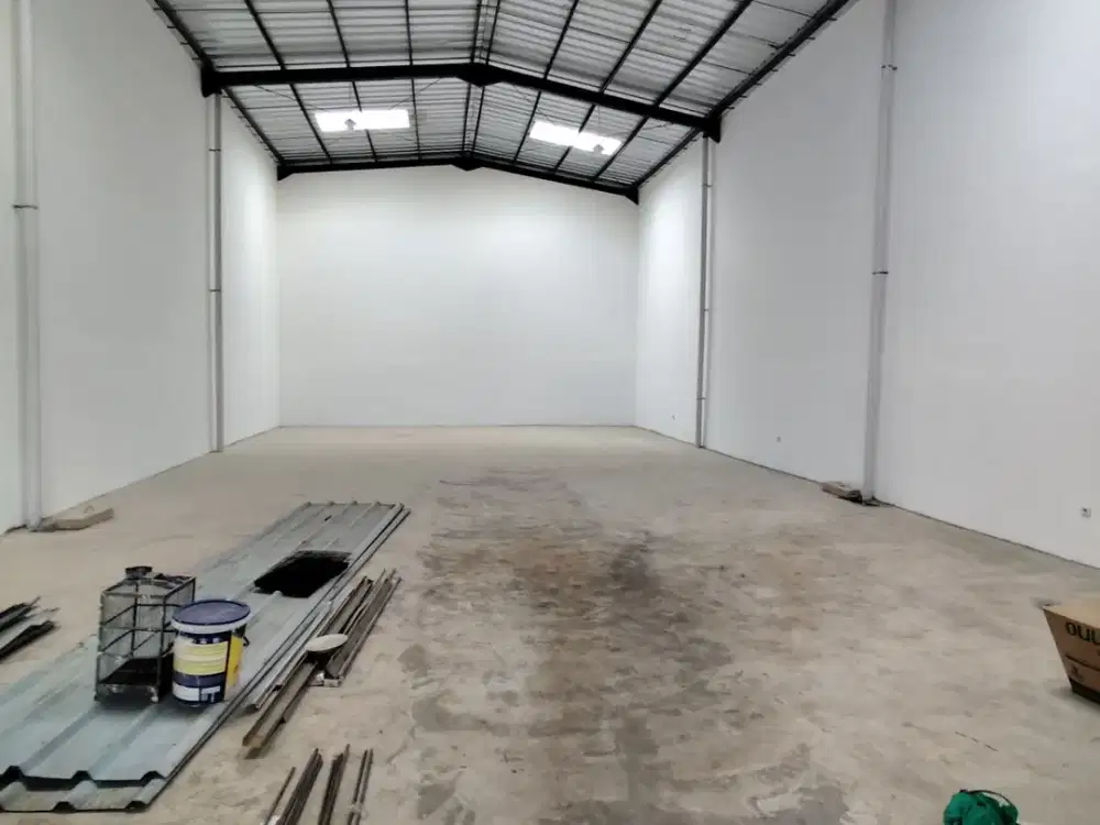 DI SEWA CEPAT ! Gudang baru di Pagedangan dekat qbig bsd