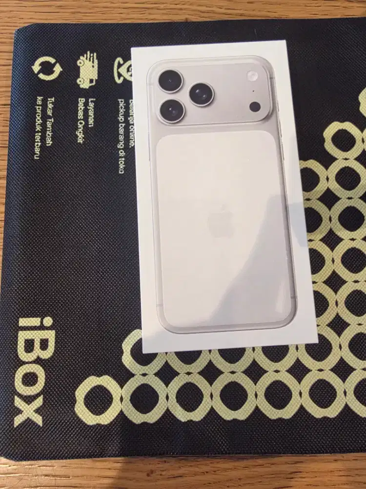 IPhone 17 Pro Max 255 GB Silver BNIB