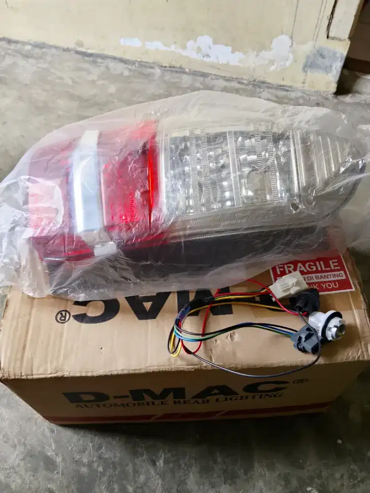 Lampu belakang New Avanza/xenia 2019 (kiri)