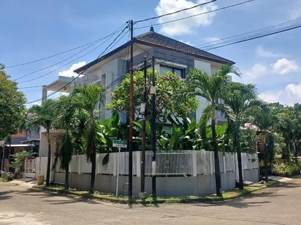Rumah Siap Huni Dgn 2 Lantai Dlm Cluster di Bintaro Tangsel RN-17418