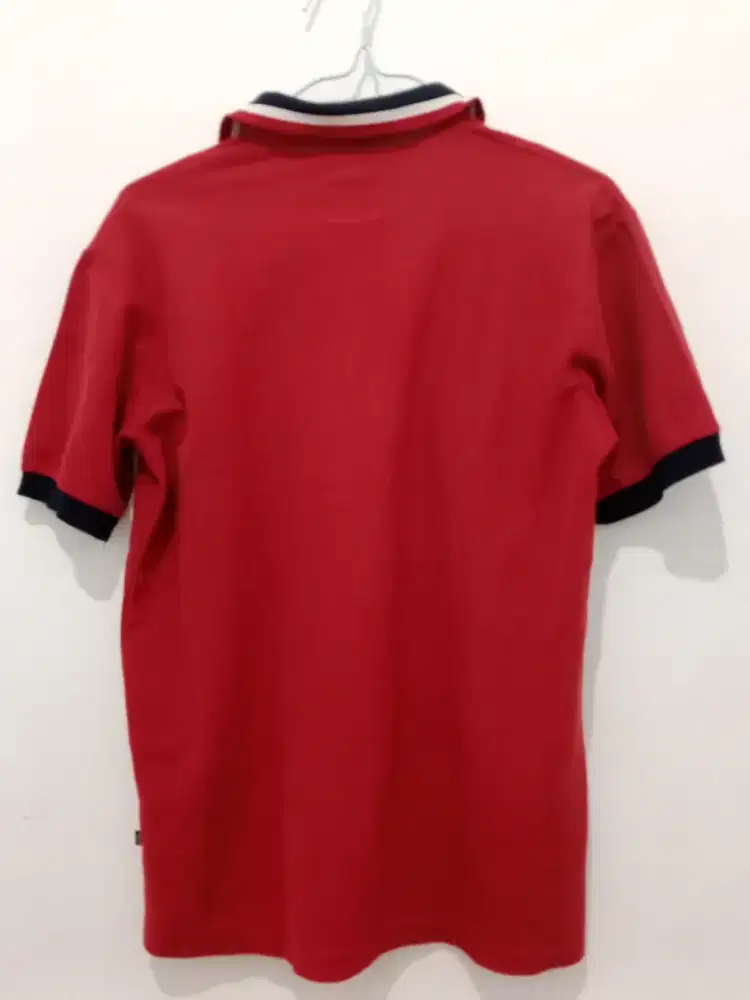 Jual baju berkerah ukuran L