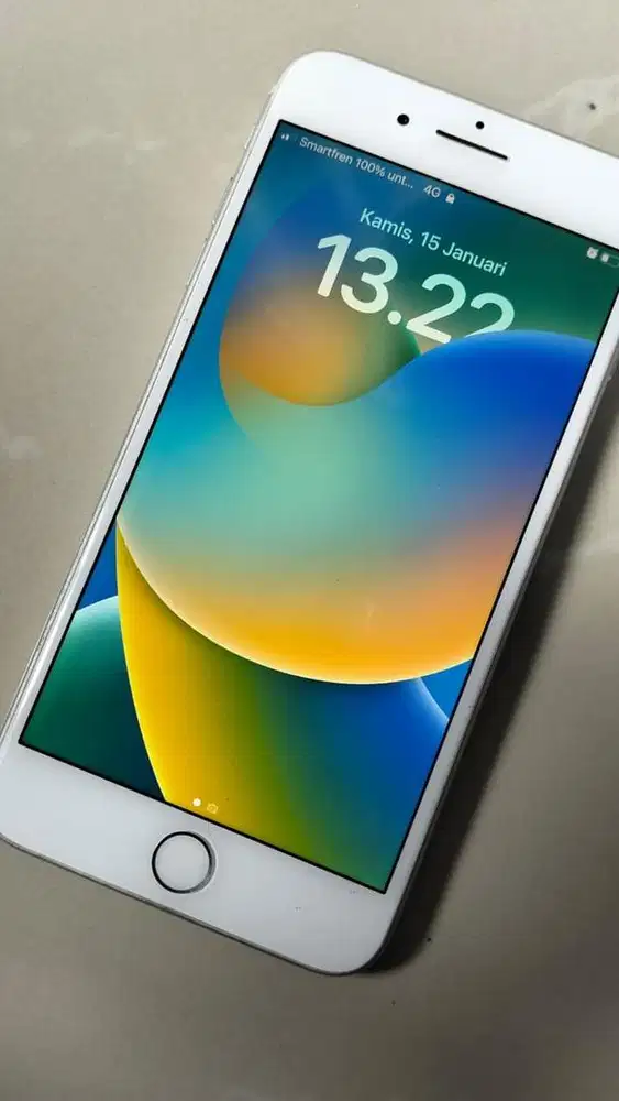 dijual hp iphone 8+