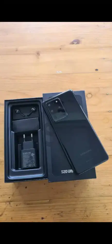 samsung s20 ultra 5G, ram 12/128 Gb, fullset ori lengkap no minus