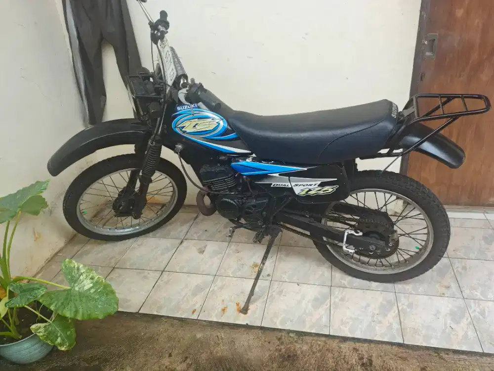 Suzuki Ts 125 tahun 2005