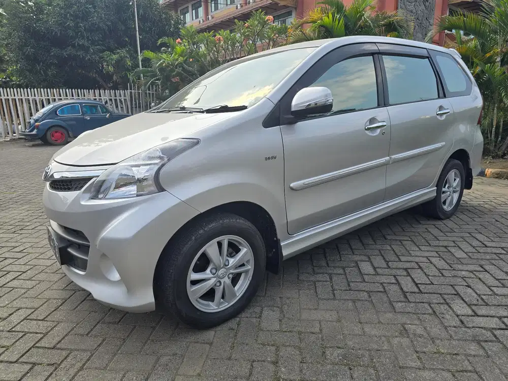 Toyota Avanza 2012 Bensin