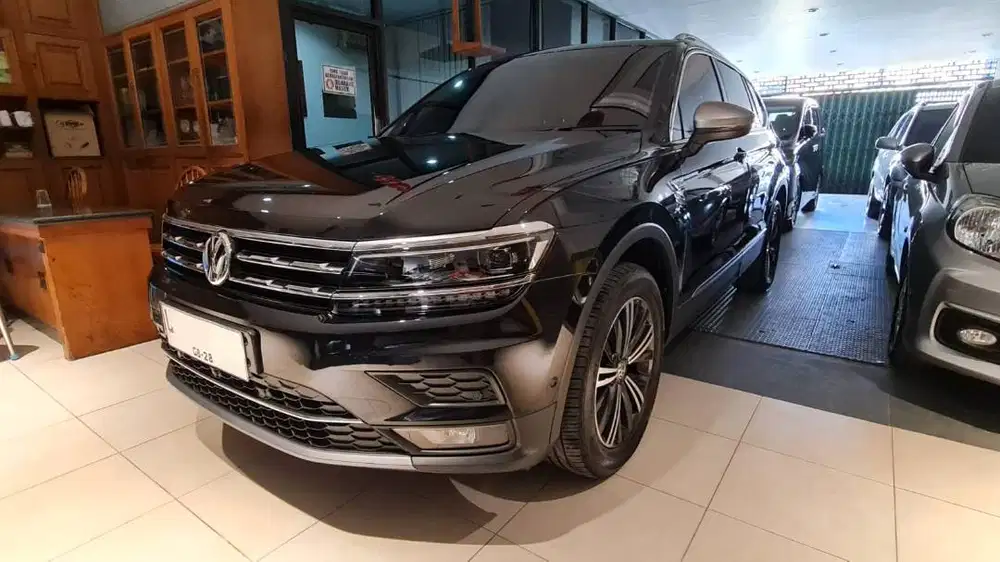 KM 14RB - VOLKWAGEN TIGUAN ALLSPACE 1.4 TSI A/T - 2022