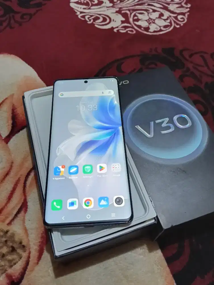 Vivo v30 5g ram 8/256 GB lengkap mulus terawat