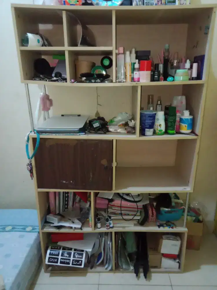 Rak Buku / Rak Serbaguna