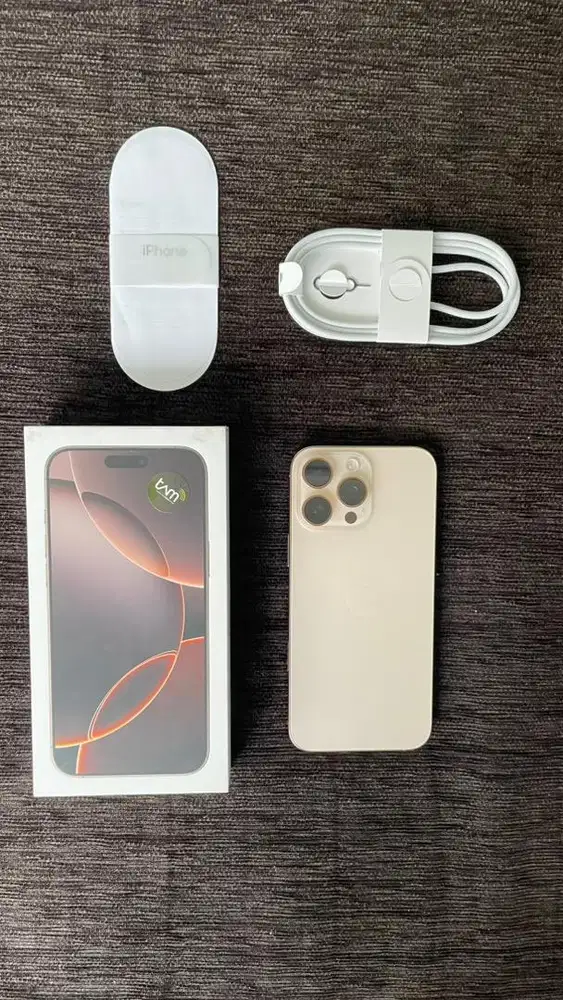 FS Iphone 16 Pro Max 256GB Desert Titanium Ex Ibox