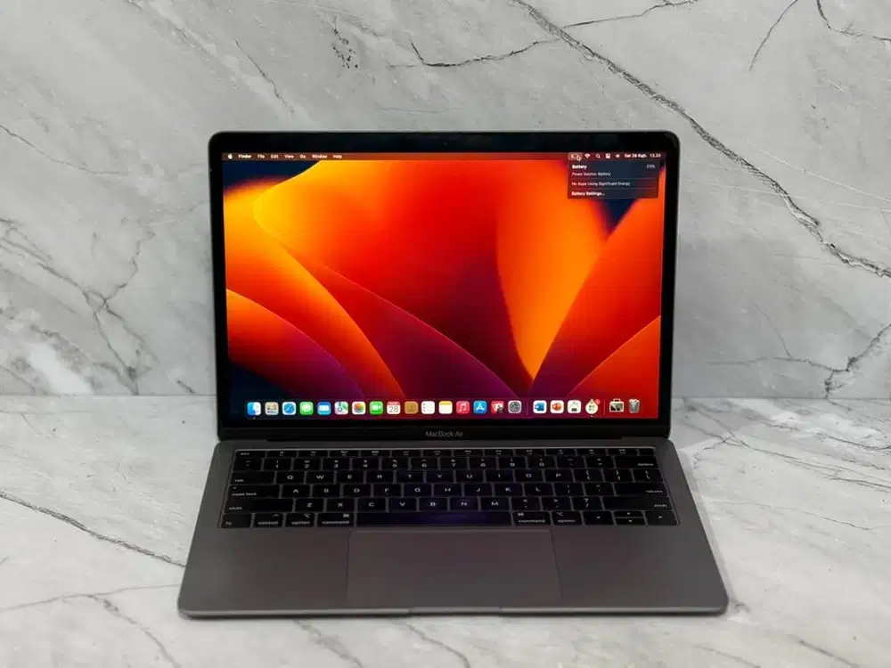 MACBOOK AIR RETINA 2019 / CORE I5 / RAM 8GB SSD 128GB / 13INCH