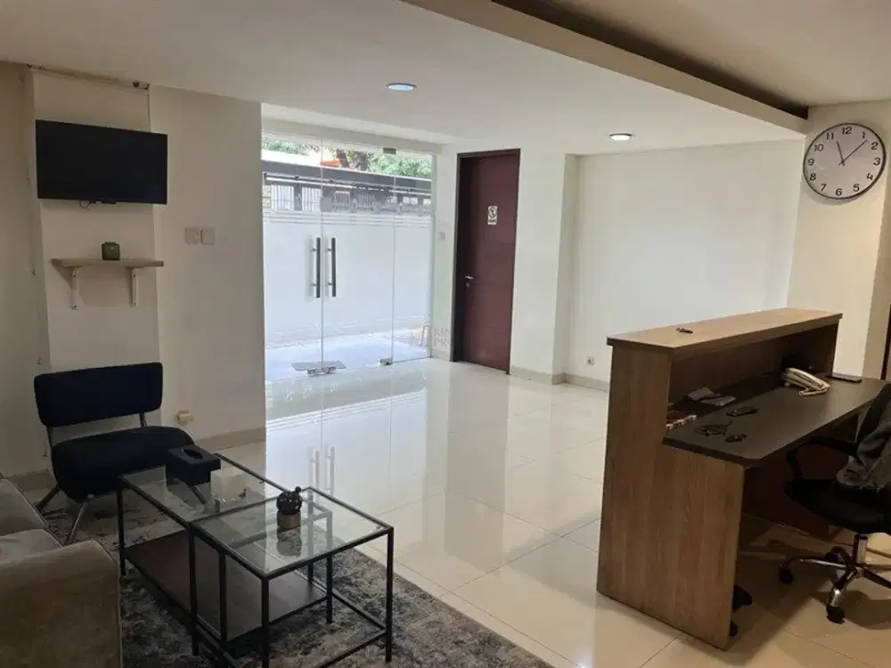 Ruang Usaha Komersial Kebayoran Baru – Dekat SCBD & Senayan
