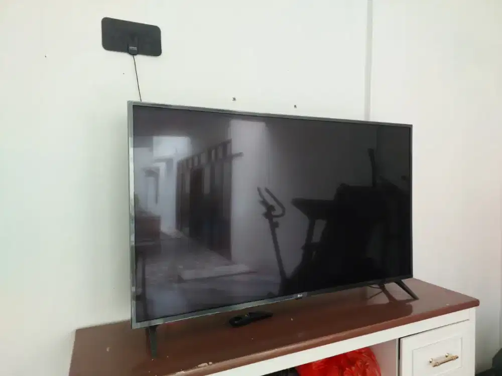 TV LG 55 inch Model 55UP7500PTC