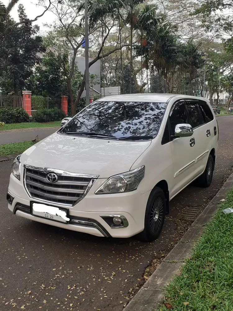 Toyota Kijang Innova 2015 Bensin