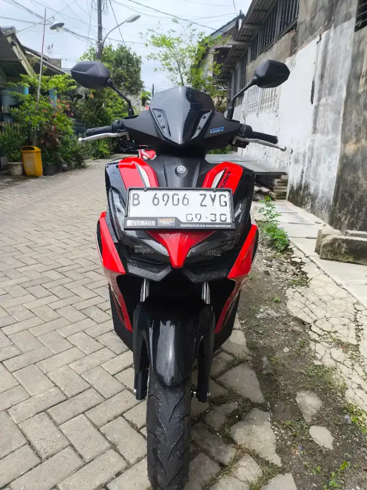 Aerox Alpha 155 cc 2025