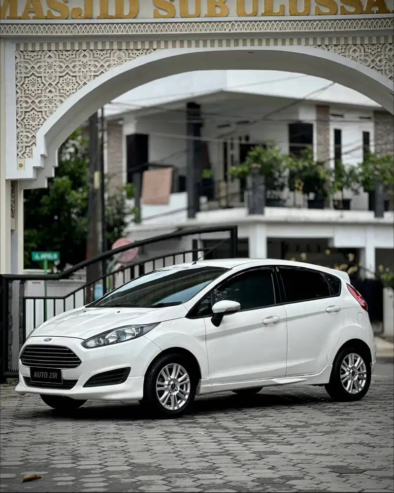 Ford Fiesta Trend Putih 2013 Tdp Murmer Ori Menarik Bu Antik Simpan Ok