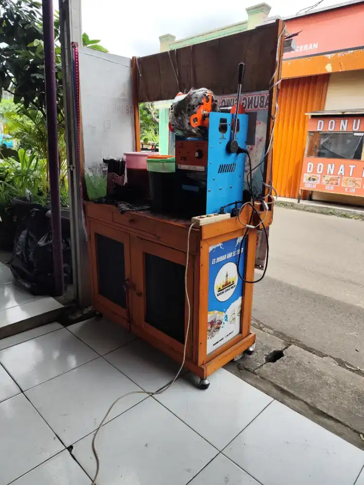 Dicari kariawan khusus wanita secepatnya