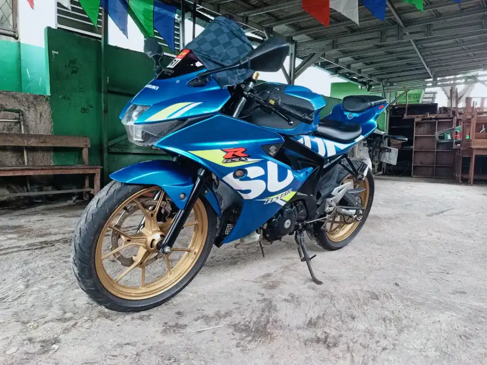 Suzuki GSX R150 Keyless TH 2019 Km.15Rb Mulus Pajak Panjang B Bekasi