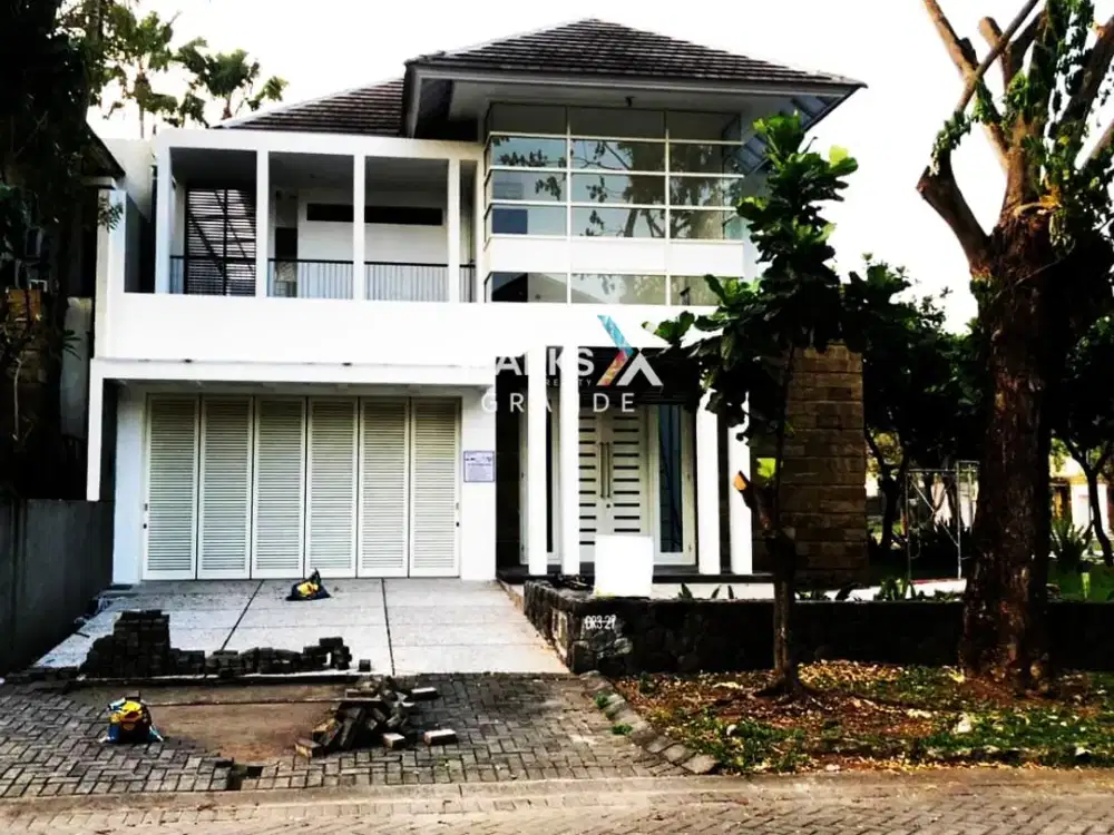 Dijual Rumah Hook di Diamond Hill Citraland, Kota Surabaya