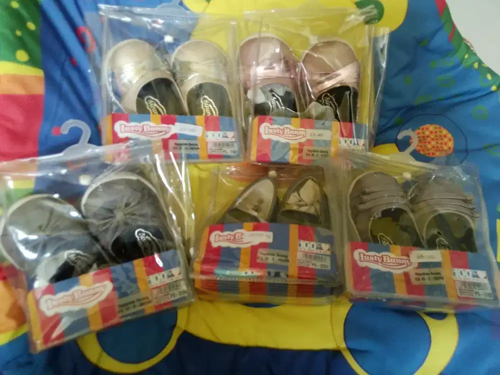 NEW sepatu LUSTY BUNNY baby girl  harga per pasang