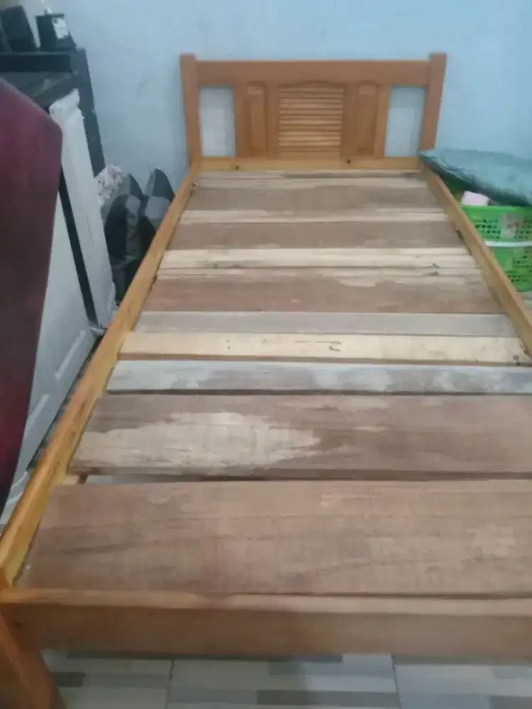 Tempat tidur papan set