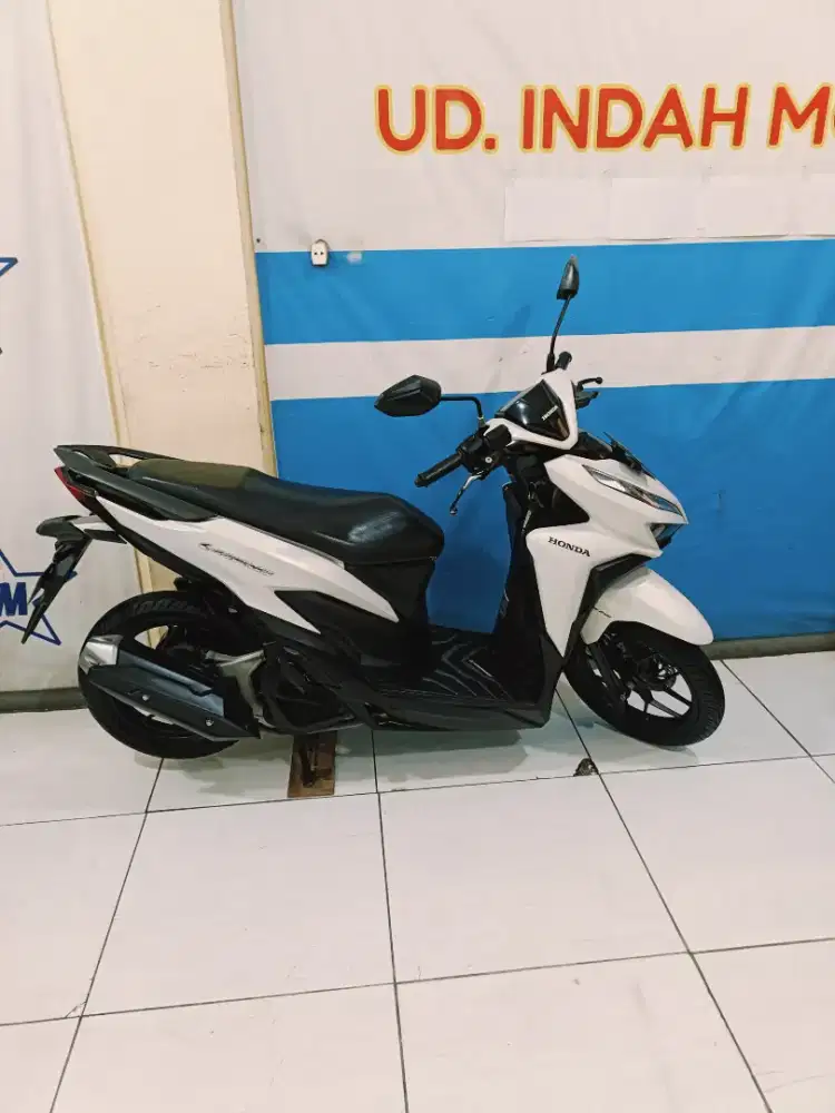 W Sidoarjo HONDA VARIO ESP CBS ISS EXCLSV FI ECO 2022 bisa kredit
