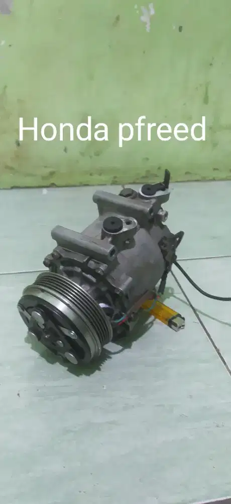 Kompresor Honda Freed plus pully magnet