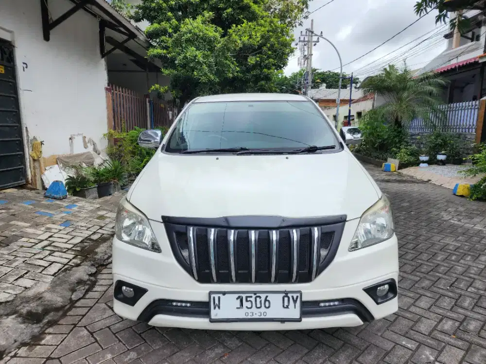 Toyota Innova G 2015 Bensin Manual Putih