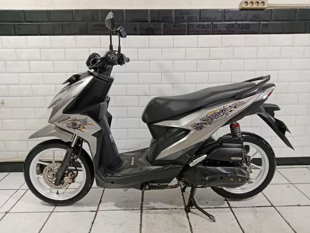 Honda beat street tahun 2023 bagus standar