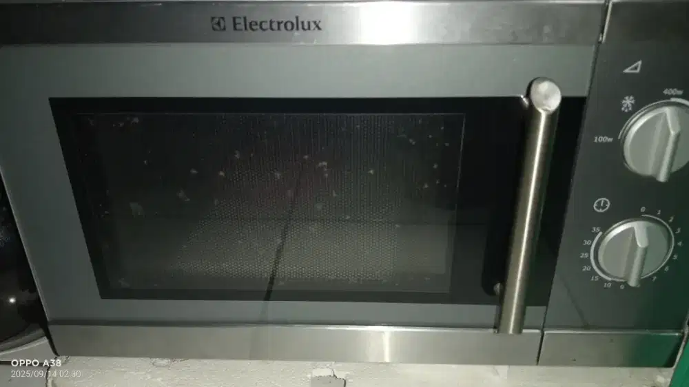 Microwave ELectrolux Nego