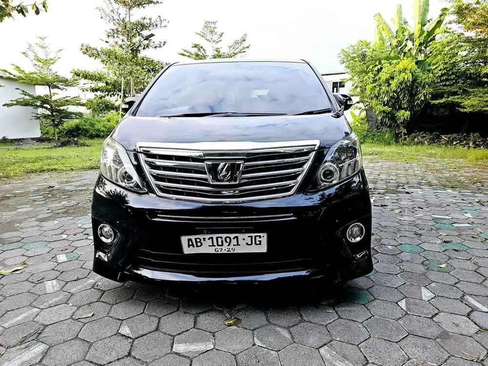 Dp 25jt. TOYOTA ALPARD S TRIPTONIK 2012 Matic Hitam