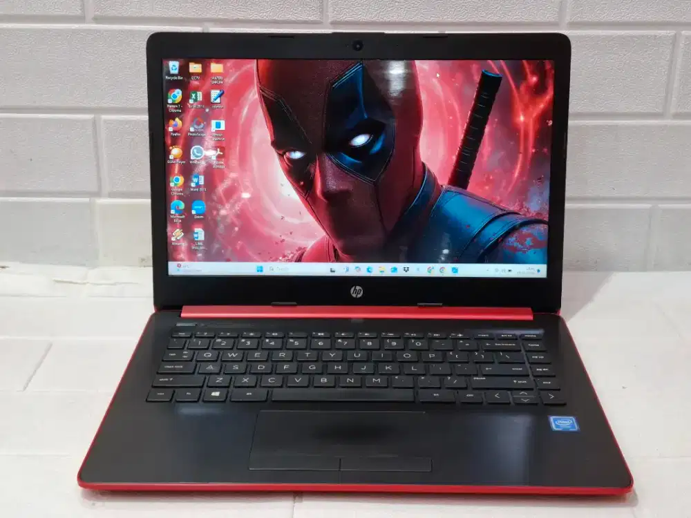 Laptop hp 14s-ck0xxx prosesor Intel Celeron N4000/Ram 4GB/HDD 1TB