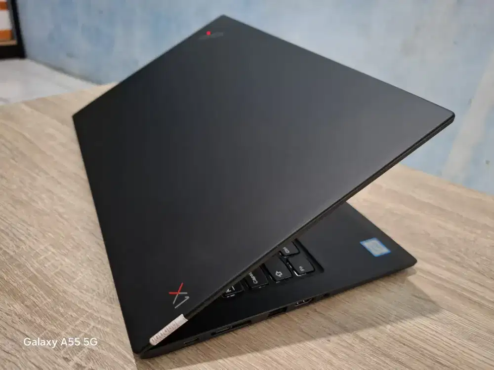 Laptop Lenovo Thinkpad X1 Carbon 7th Series/i5 Gen 8th