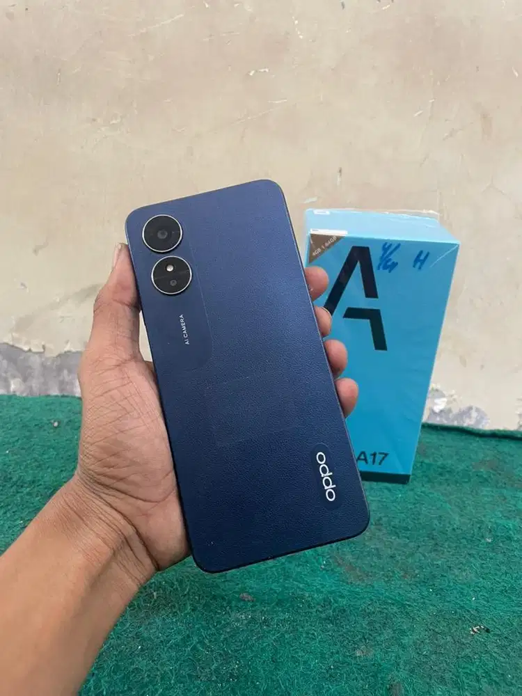 OPPO A17 lengkap