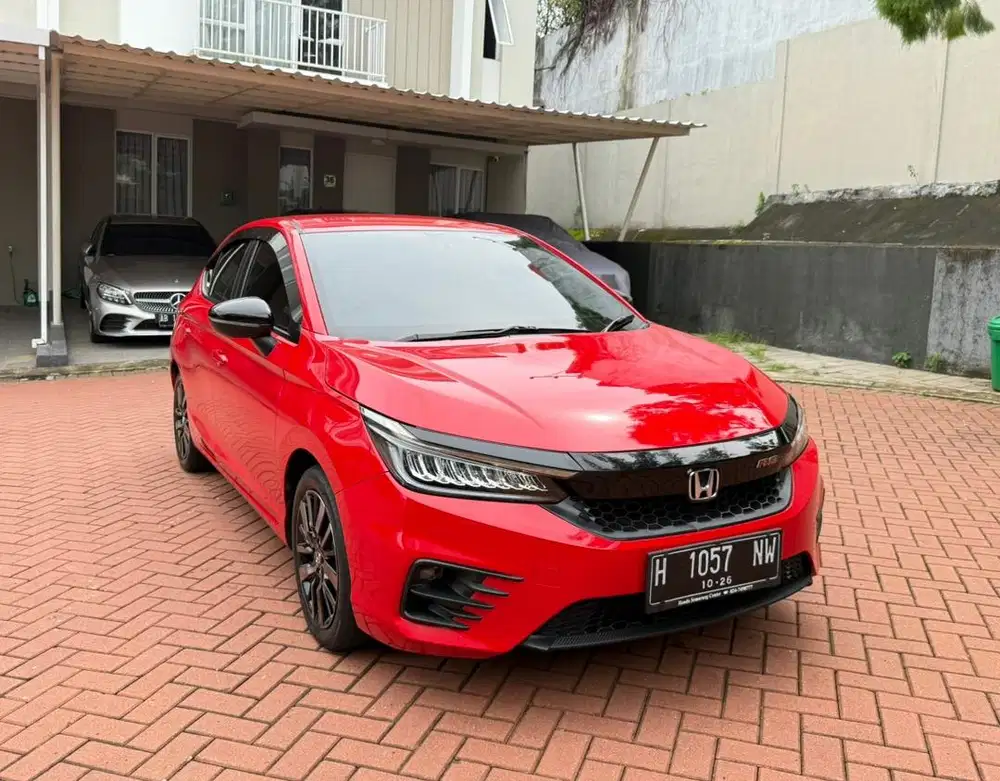 City Hatchback RS Matic 2021 LOW KM !