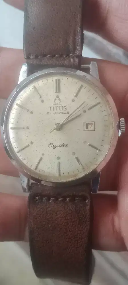 Jam titus putar vintage lancar jaya