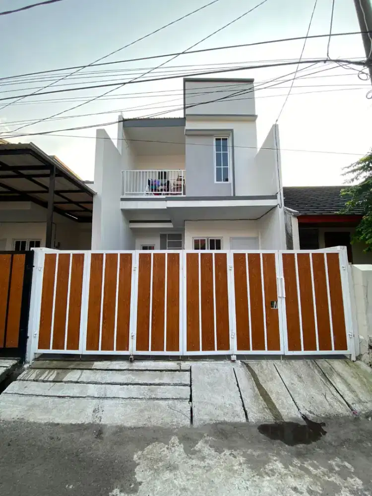Dijual Rumah Bangunan Baru 2 lantai