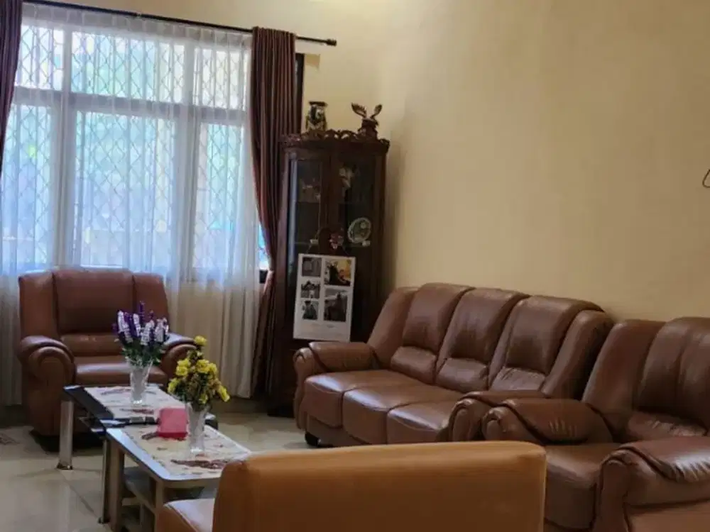 Dijual Rumah Turun Harga di Tytyan Indah Bekasi