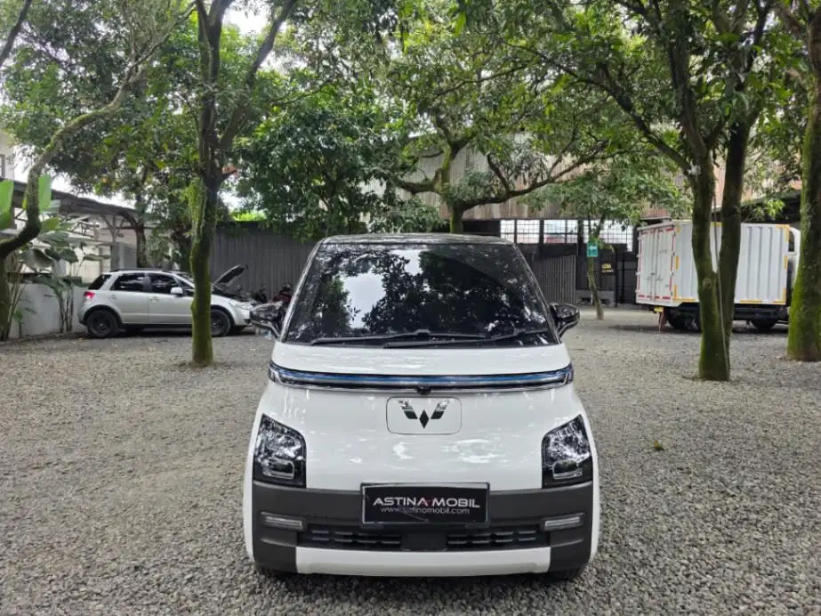 KM 7.000 Wuling Air EV Long Range AT Matic 2023 ASTINA MOBIL NO BINGOU