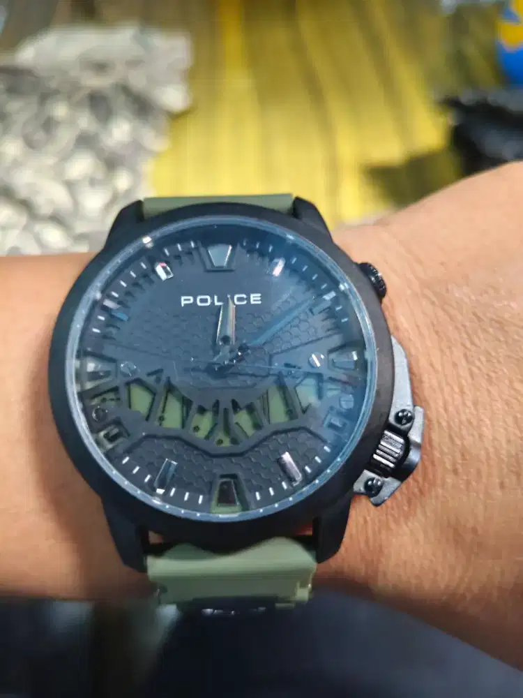 Jam Batman warnah hijau Army