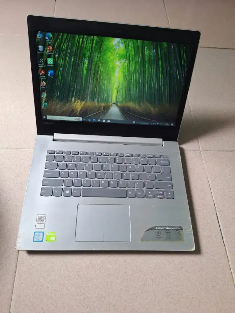 Bismillah dijual laptop Lenovo core i3 gen 6